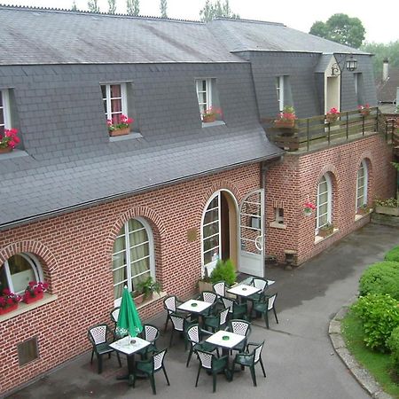 Hotel Le Clos Du Montvinage Étréaupont Eksteriør billede