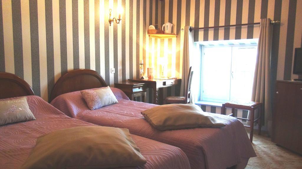Hotel Le Clos Du Montvinage Étréaupont Værelse billede